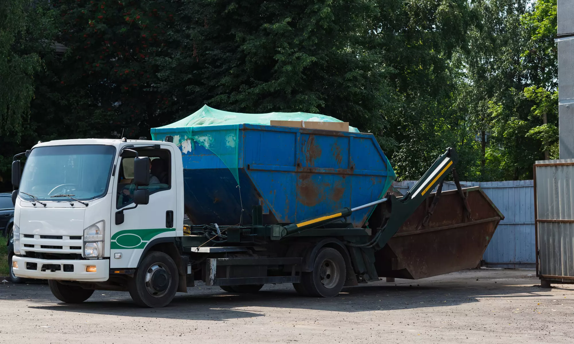 Junk Removal for 1–3 Rooms (Up to 4,500 lbs Cleared Out Fast) at Trash Out Kings Up To   71% Off - Primary Image