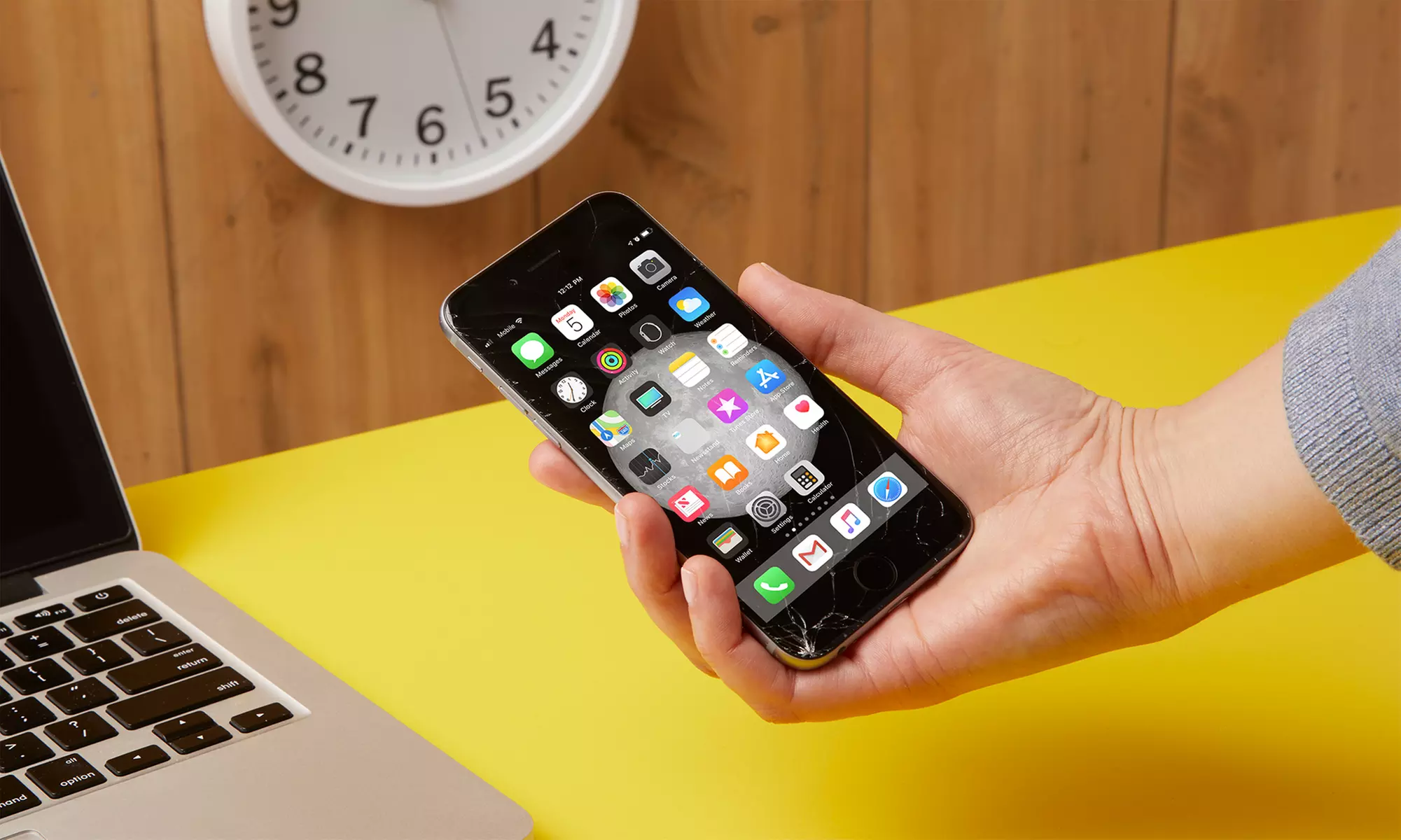 Up to 40% Off on Mobile Phone / Smartphone Repair at Fixlab Cellphone Repair - Primary Image