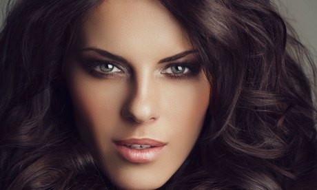 Pacchetto con maschera, taglio, piega, colore al salone d'acconciature Hair by KH (sconto fino a 77%)