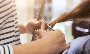 Sesión de peluquería con mechas Sesión de peluquería con mechas