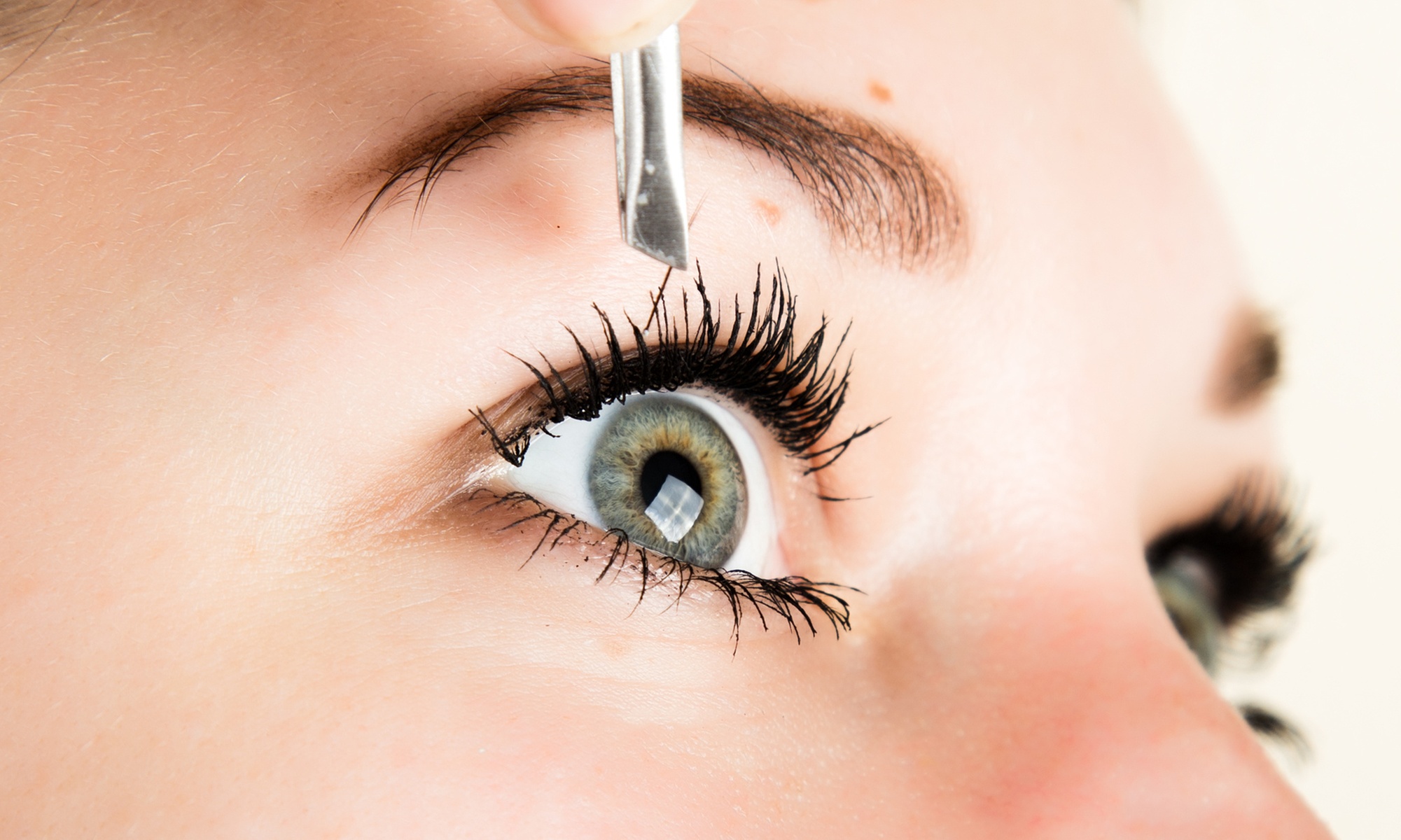 Transform Your Look with Custom Lashes and Fill