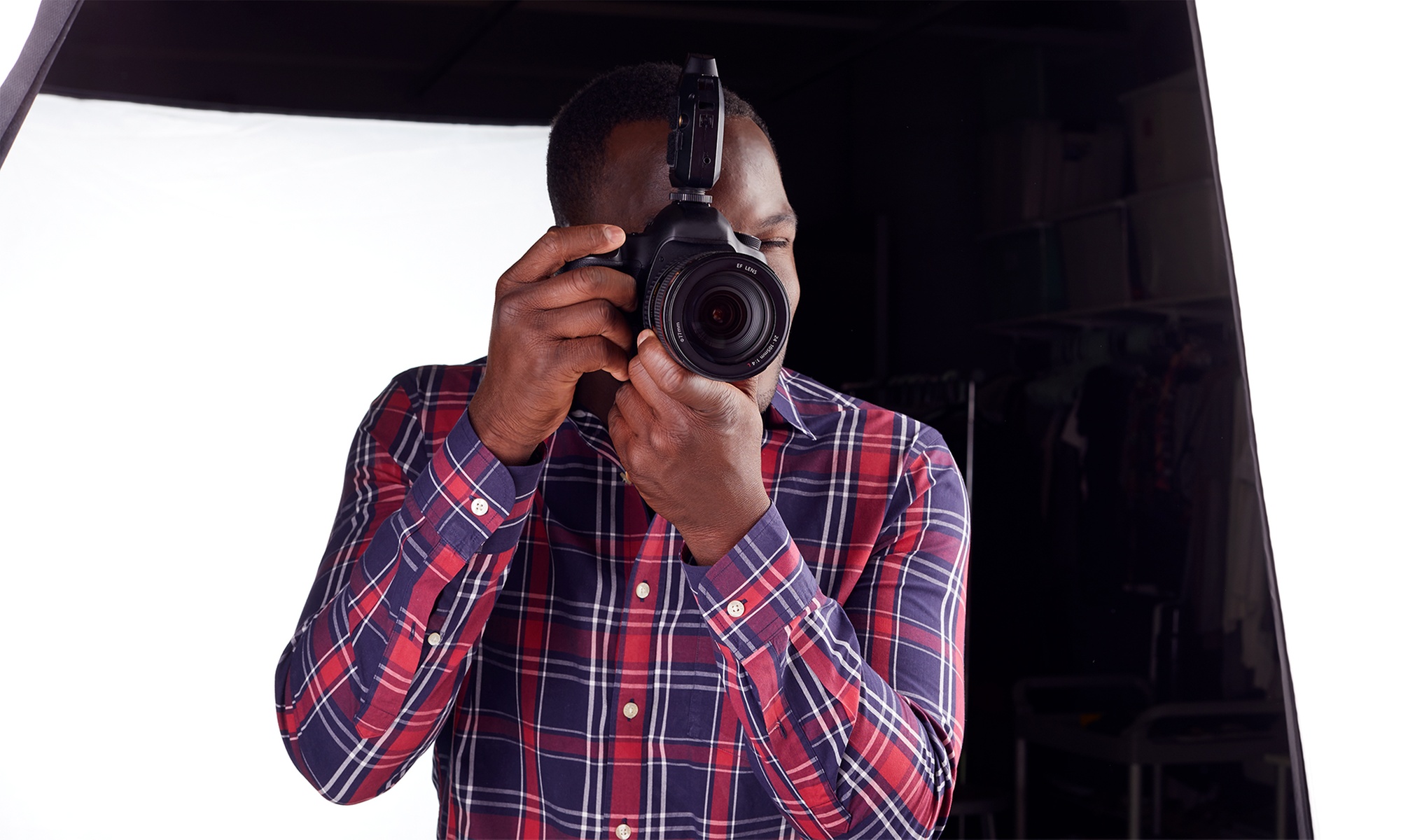 Capture Unique Style with Japanese-Style ID Photo Shoot