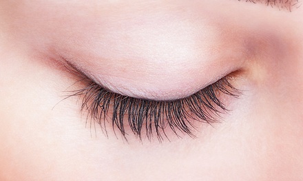 Full Set of Classic Eyelash Extensions - Dimicia's Beauty Bar