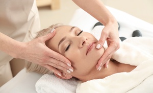 Masaż Kobido z fototerapią, karboksyterapią lub masażem góry pleców Masaż Kobido z fototerapią, karboksyterapią lub masażem góry pleców