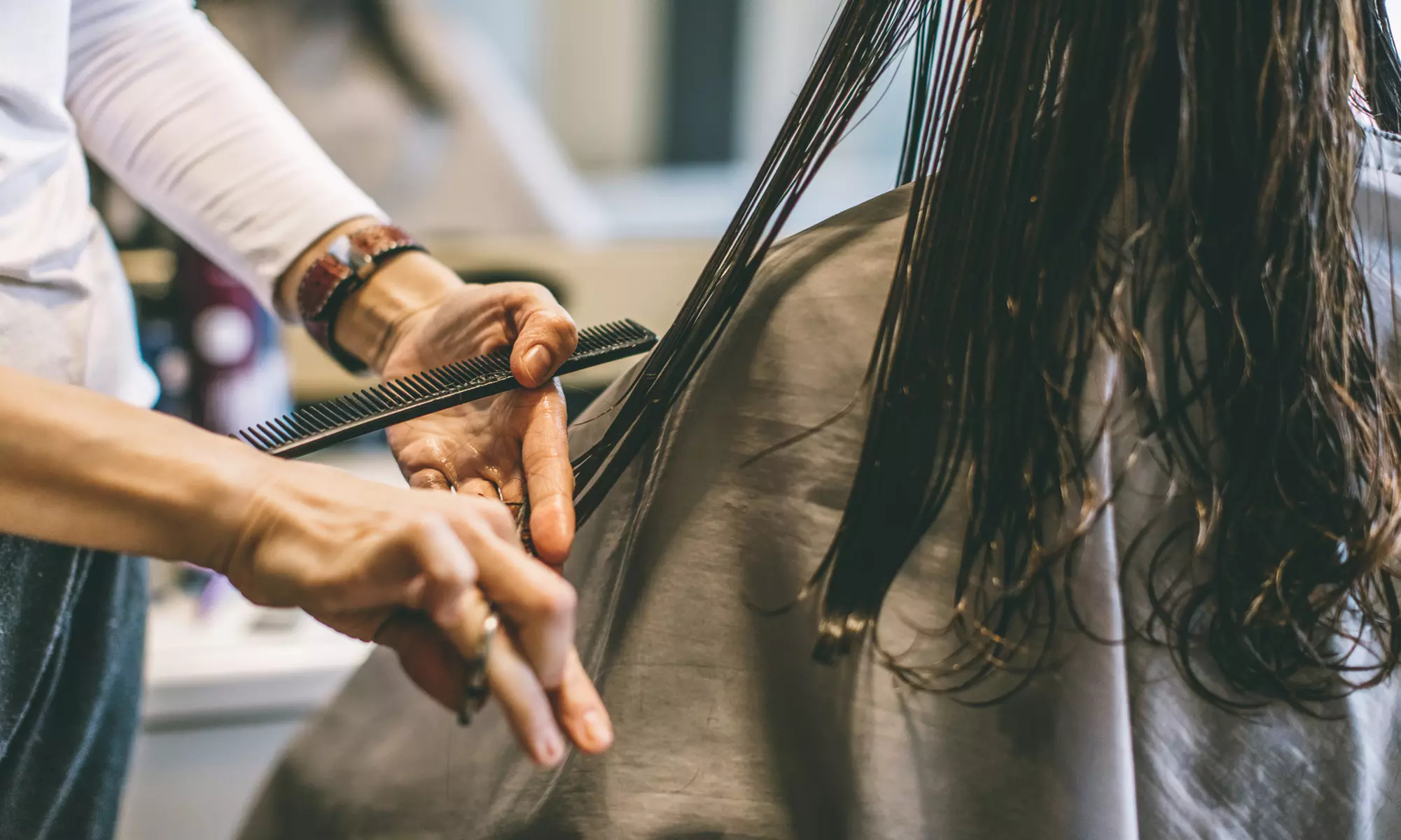 Enhance Yourself with Hair Color and Deep Conditioning Treatments - Image 2