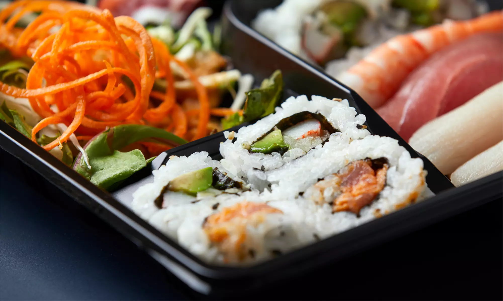 Sushi-Box zum Mitnehmen für 2 oder 4 Personen bei Japanisches Restaurant Noori (27% sparen) - Primary Image