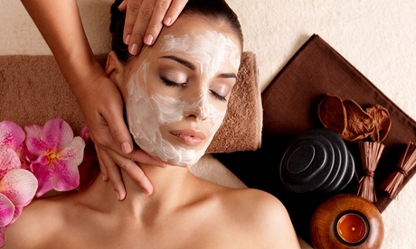 Sessions de peeling et luminothérapie à l'institut Belle peau