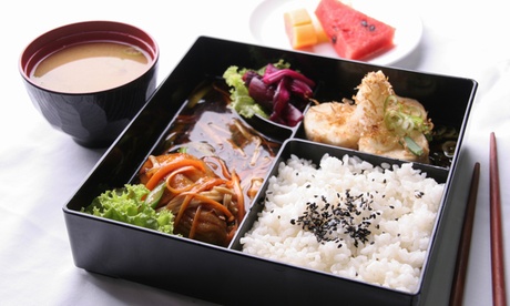 Sushi box da 30 o 60 € e birra, offerto dal ristorante Il Tesoro ( sconto fino a 13%). Consegna gratuita