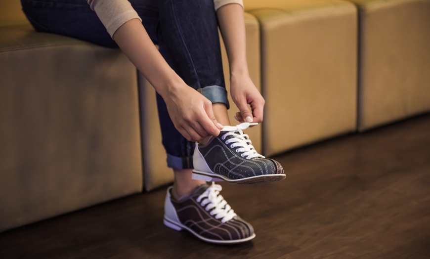 Image 3: 2-Hour Bowling Package with Shoes, Pizza, and Sodas for Up to 5 People