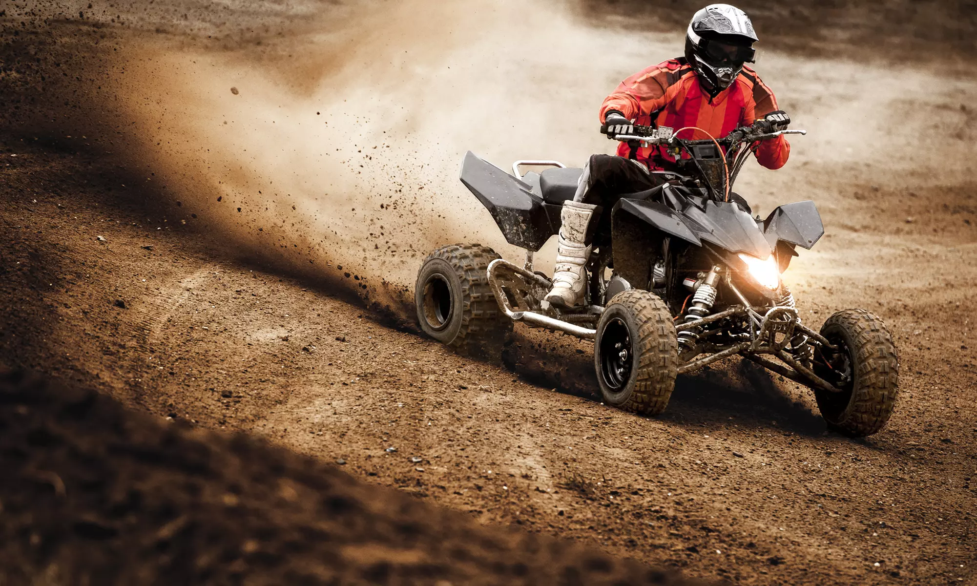 30 Minutes of Slot Car Racing Rental for 1–3 Cars of High-Speed Fun (Up To 20% Off) - Primary Image