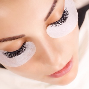 Full Set of Eyelash Extensions with 3D or 6D Volumes - Lips and lashes LLc