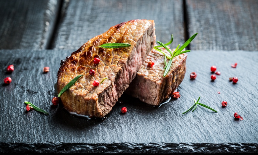 Image 1: Une expérience culinaire sur pierre chaude