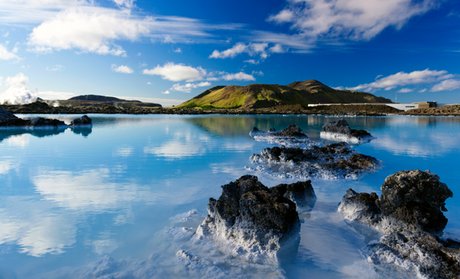 ✈ Iceland: 2 to 5 Nights with Flights