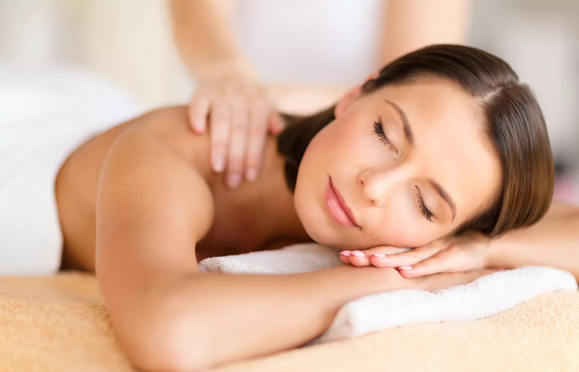 Get 60,90, or 120 Minutes Therapeutic Massage at Effleurage and Esthetics (Up to 30% Off) - Primary Image