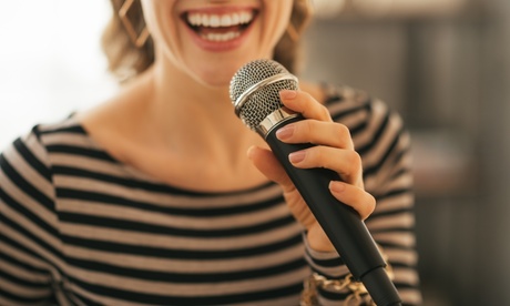 Lezioni collettive di canto o lezioni individuali di chitarra all'Accademia Musicale OSA (sconto fino a 91%)