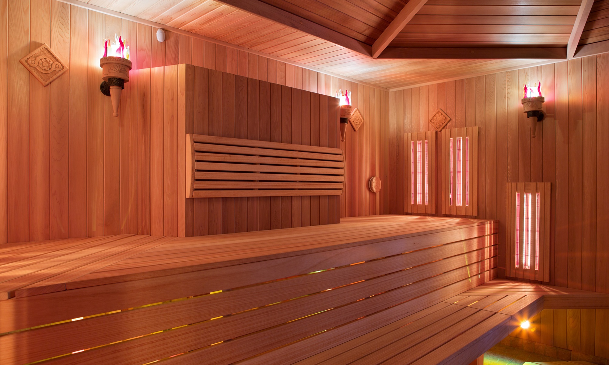 Discover CHIOMA Spa's infrared sauna sessions and full body red light therapy options for up to 45% off - Primary Image