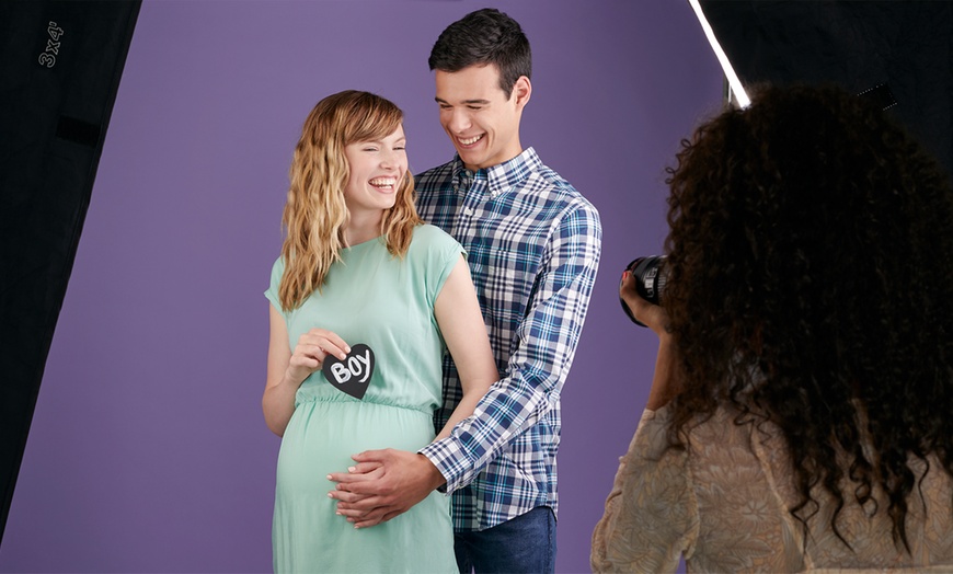 Image 1: Shooting photo d'1h30 pour femme enceinte