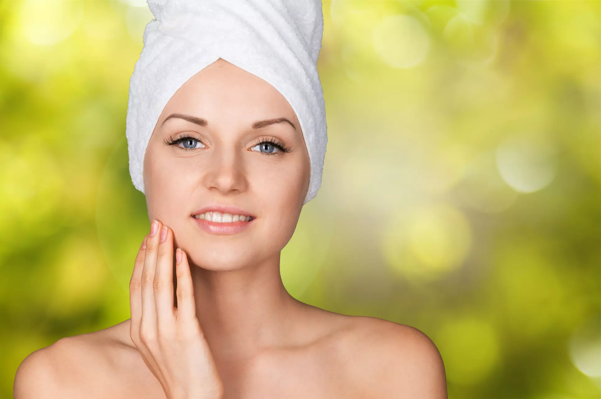 Choice of One, Four or Six Microdermabrasion Facial Sessions at Unik Med Spa (Up To 40% Off) - Primary Image