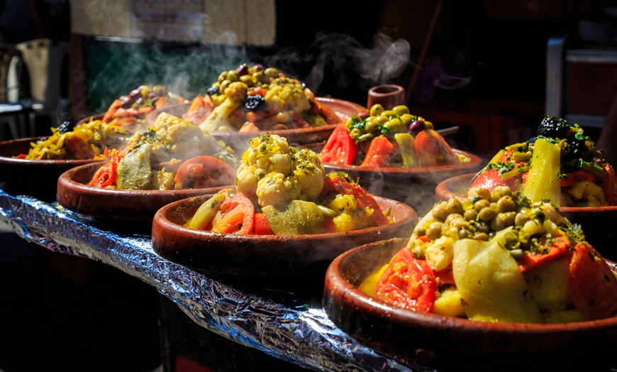 Image 1: Couscous ou tajine et dessert au restaurant Le Numidie