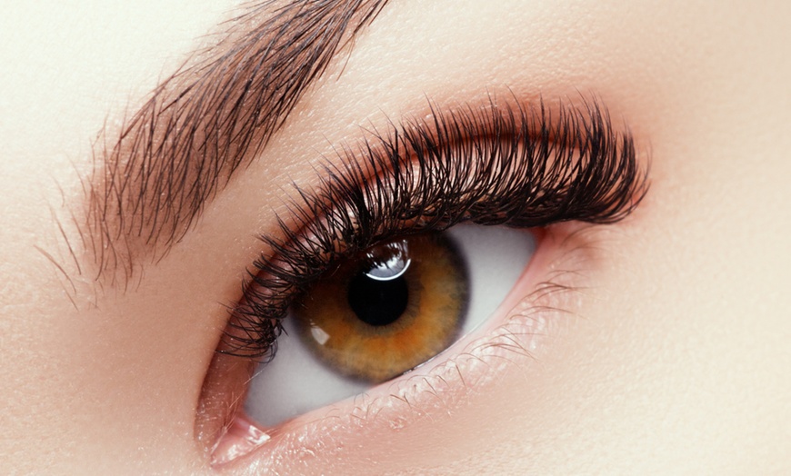 Image 1: Transform Your Look with Classic or Volume Set of Eyelash Extensions 