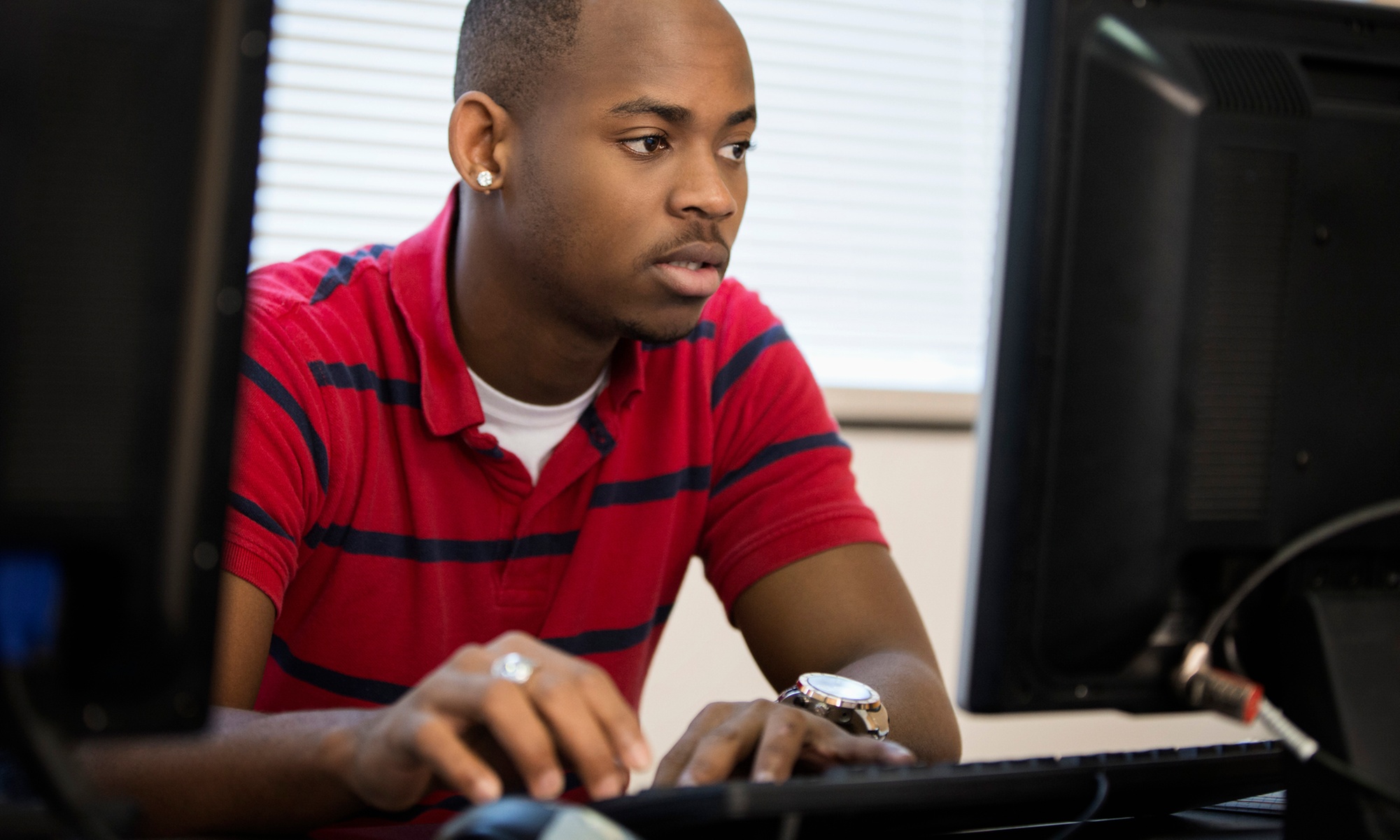 Freelance Writing Mastery: From Beginner to Pro Journey
