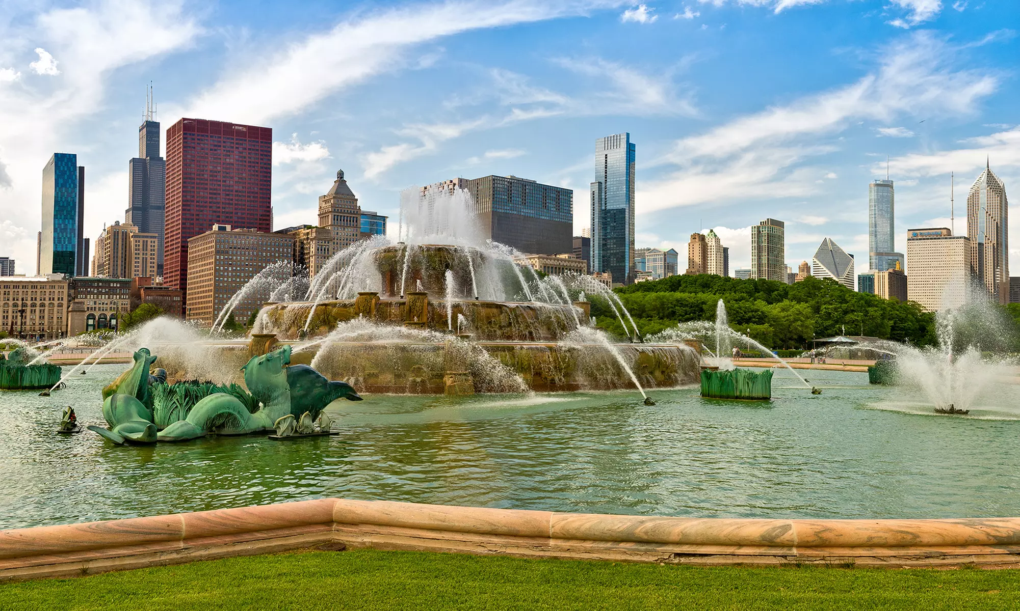Explore Classic Chicago Highlights for 2, 4, or 8 Persons