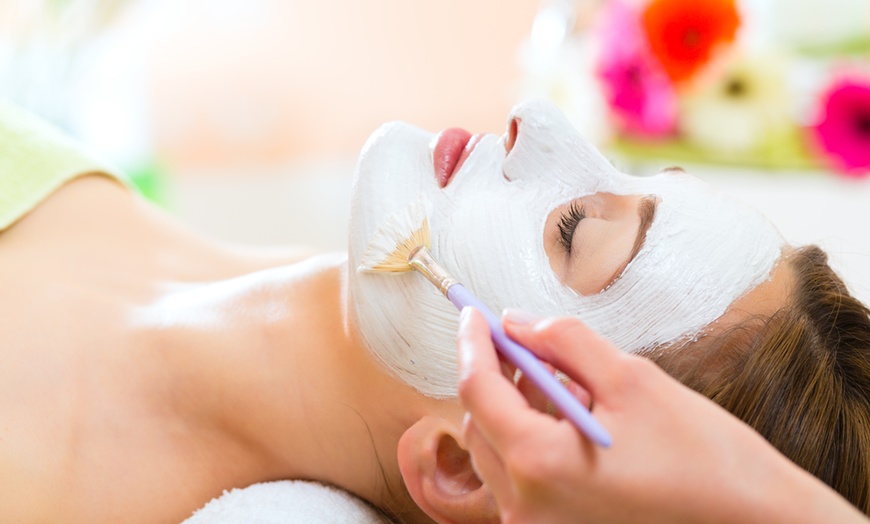 Image 1: Up to 68% Off on Facial at Quantum Beauty Studio