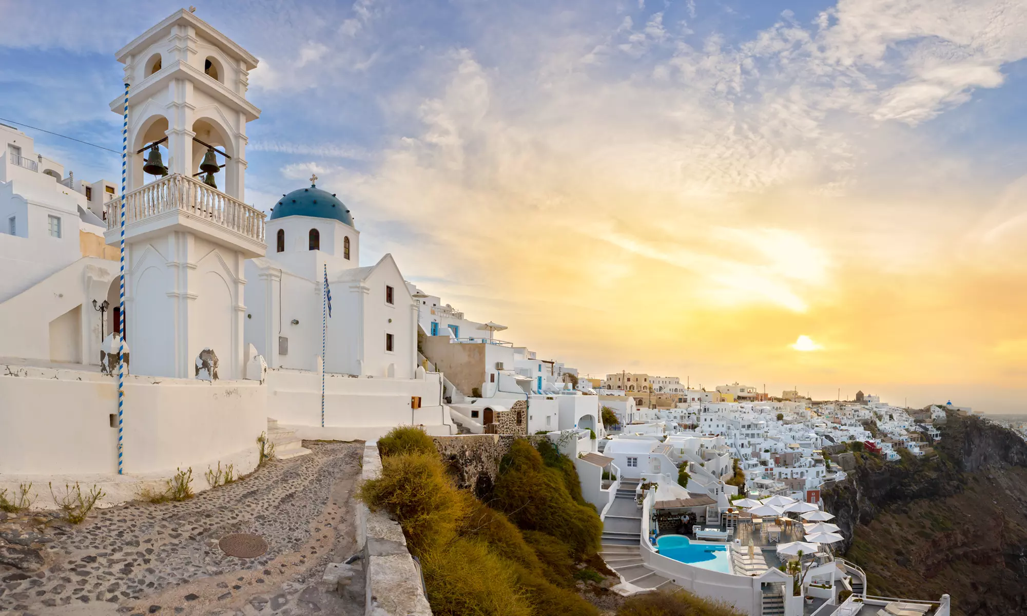 ✈ 8-Day Athens, Santorini & Mykonos Vacation with Air