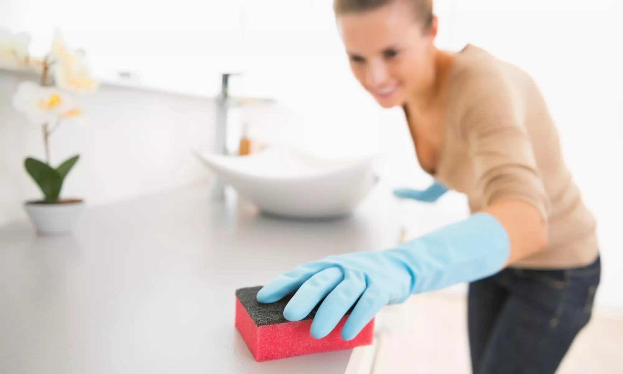 Experience Super Green Cleaning LLC's house cleaning services with 2 or 4-hour options and save up to 25% - Primary Image