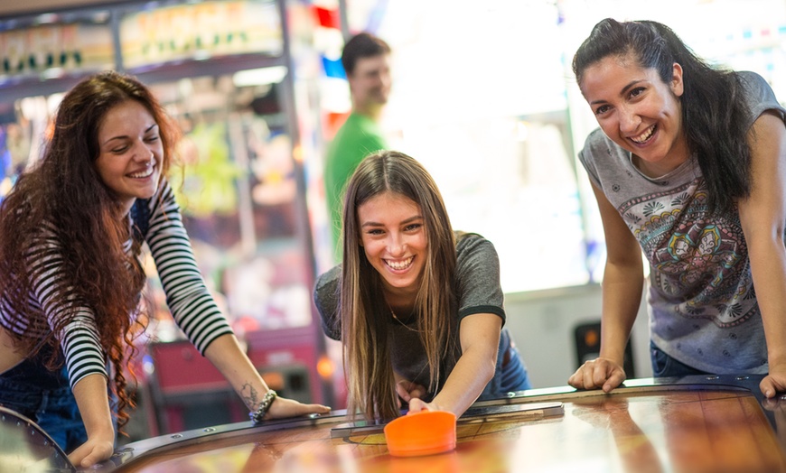 Image 1: Exclusive Arcade and Gaming Party