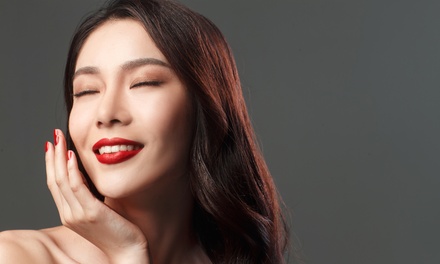 Luxury Dermaplaning Deep Cleansing Facial - LadyJo London