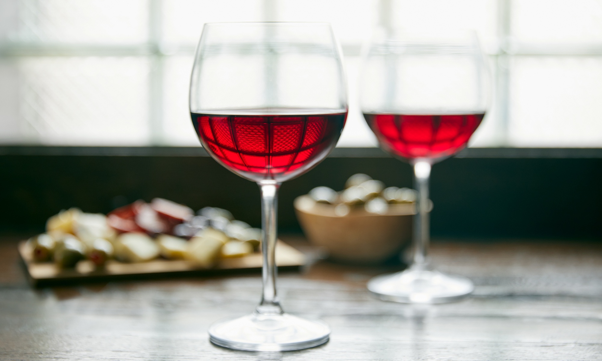 Explore Four or Five-Hour Wine Country SUV Tour for Up to Six People 