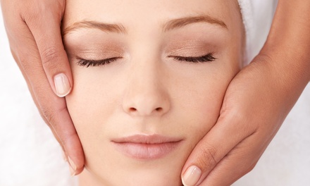 Massage détoxifiant du visage et cou de 45 minutes - Nuance Beauty by Chanez