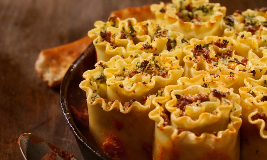 Image 5: Discover the Deliciousness of Italian Cuisine:Pizza, Pasta for 2 or 4