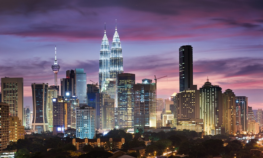 Image 3: ✈ Kuala Lumpur, Singapore & Bali: 11-Night Tour with Flights & Hotels