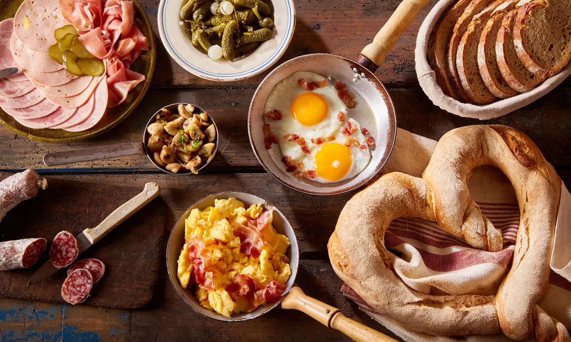 Frühstücks-Etagere für 2 o. 4 Personen inkl. 1 Glas Crémant pro Person im Landhaus Schupke (bis zu33% sparen) - Primary Image