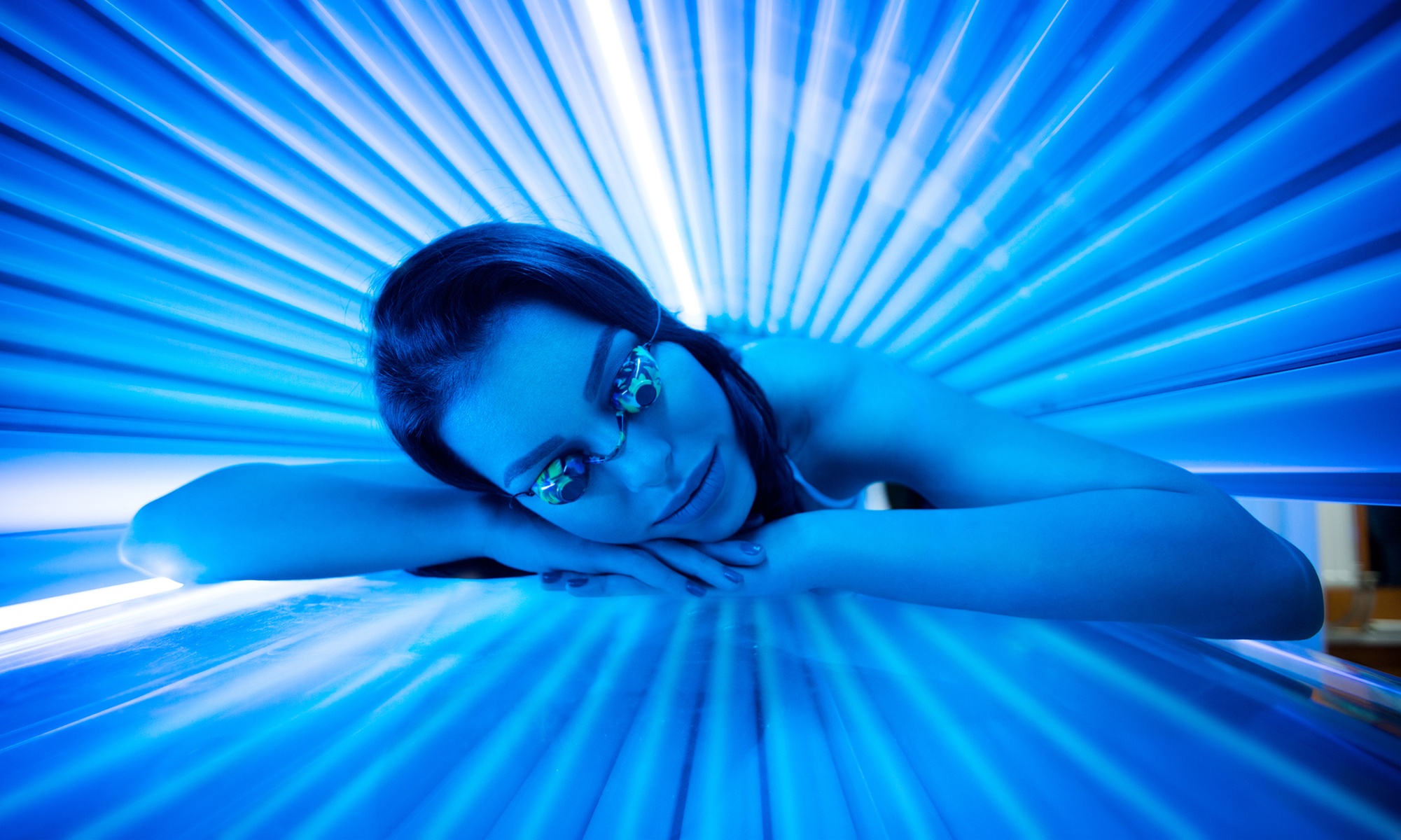 Rejuvenate with Red Light Therapy and UV Tanning