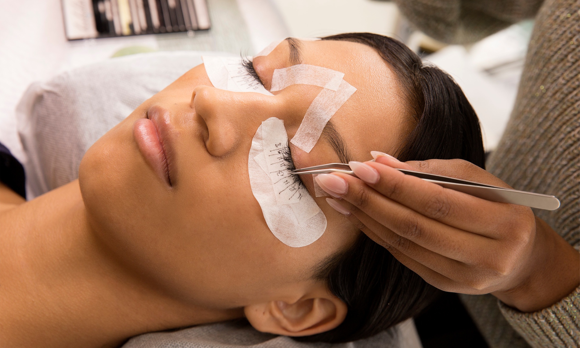 Explore the Beauty of 3D Mink Lashes with Three Unique Styles