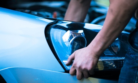 Rénovation des optiques de phares pour tous types de véhicules avec E And D Lavage Auto