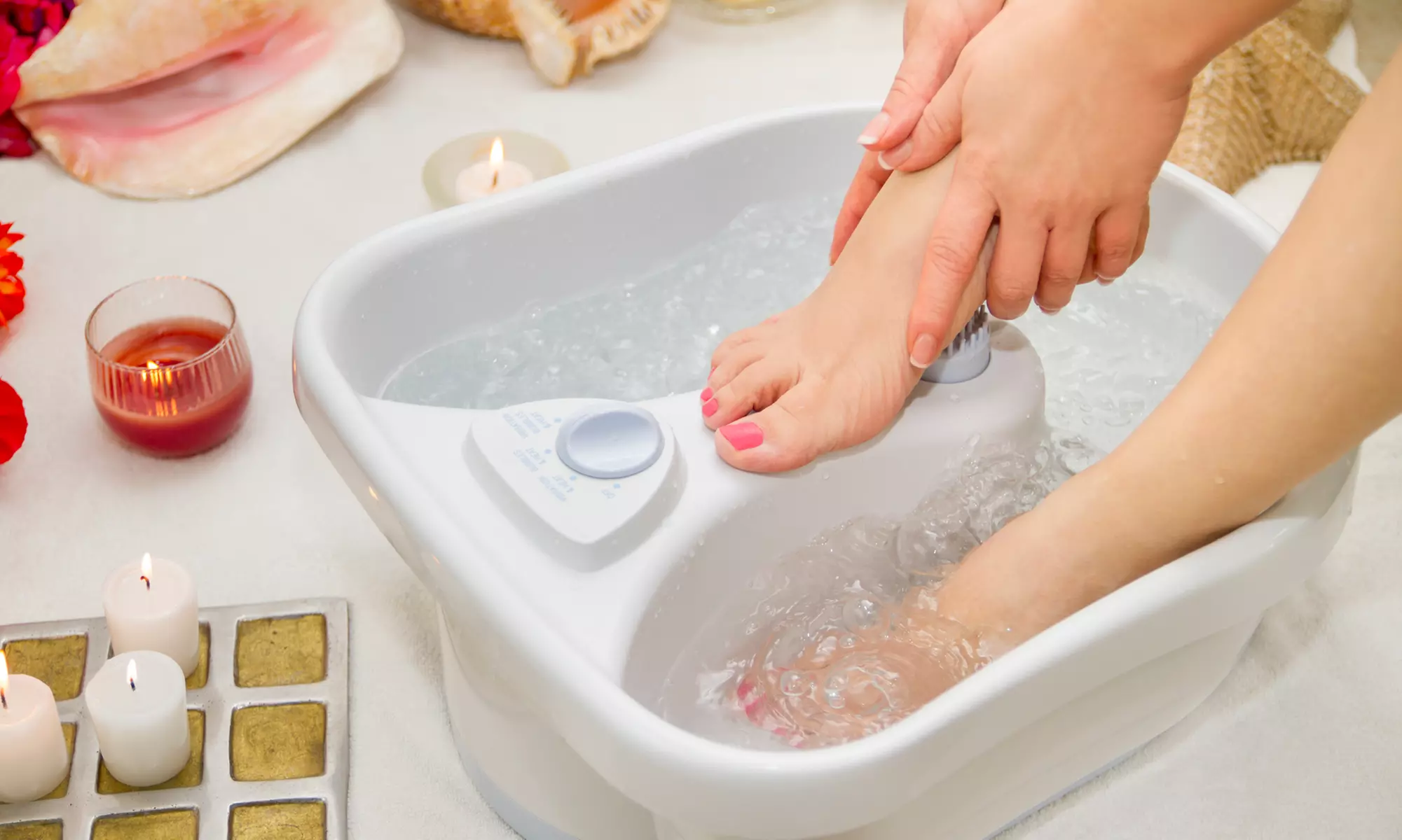 45-Minute Ionic Foot Detox Sessions with Hot Stone Foot Massage at Renew U Lounge (Up to 55% Off) - Primary Image