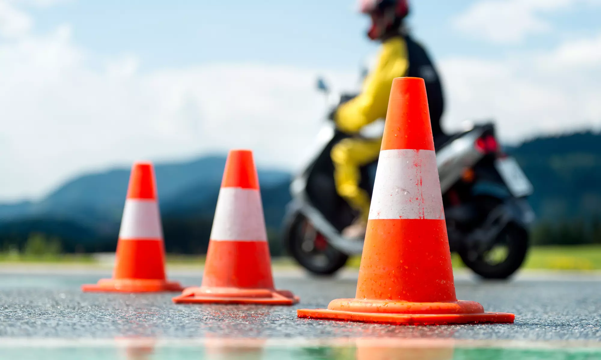 Obtenez votre permis A2 avec code : formation complète pour rouler en toute confiance (jusqu'à 63% de remise) - Primary Image