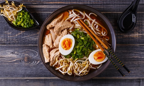 Menu ramen con dolce e calice di vino per 2 o 4 persone al ristorante Yummy Milano (sconto 67%)