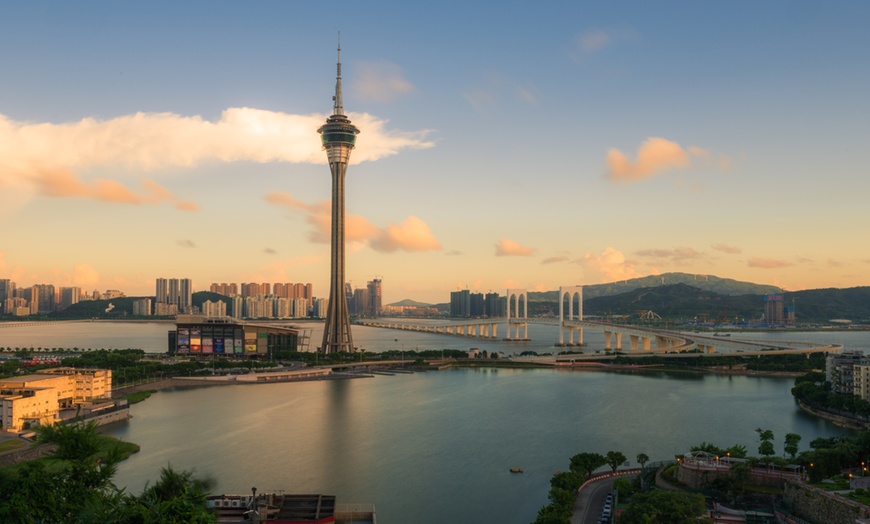 Image 4: ✈ 10-Night Hong Kong and Macau Vacation with Air from TripToGo