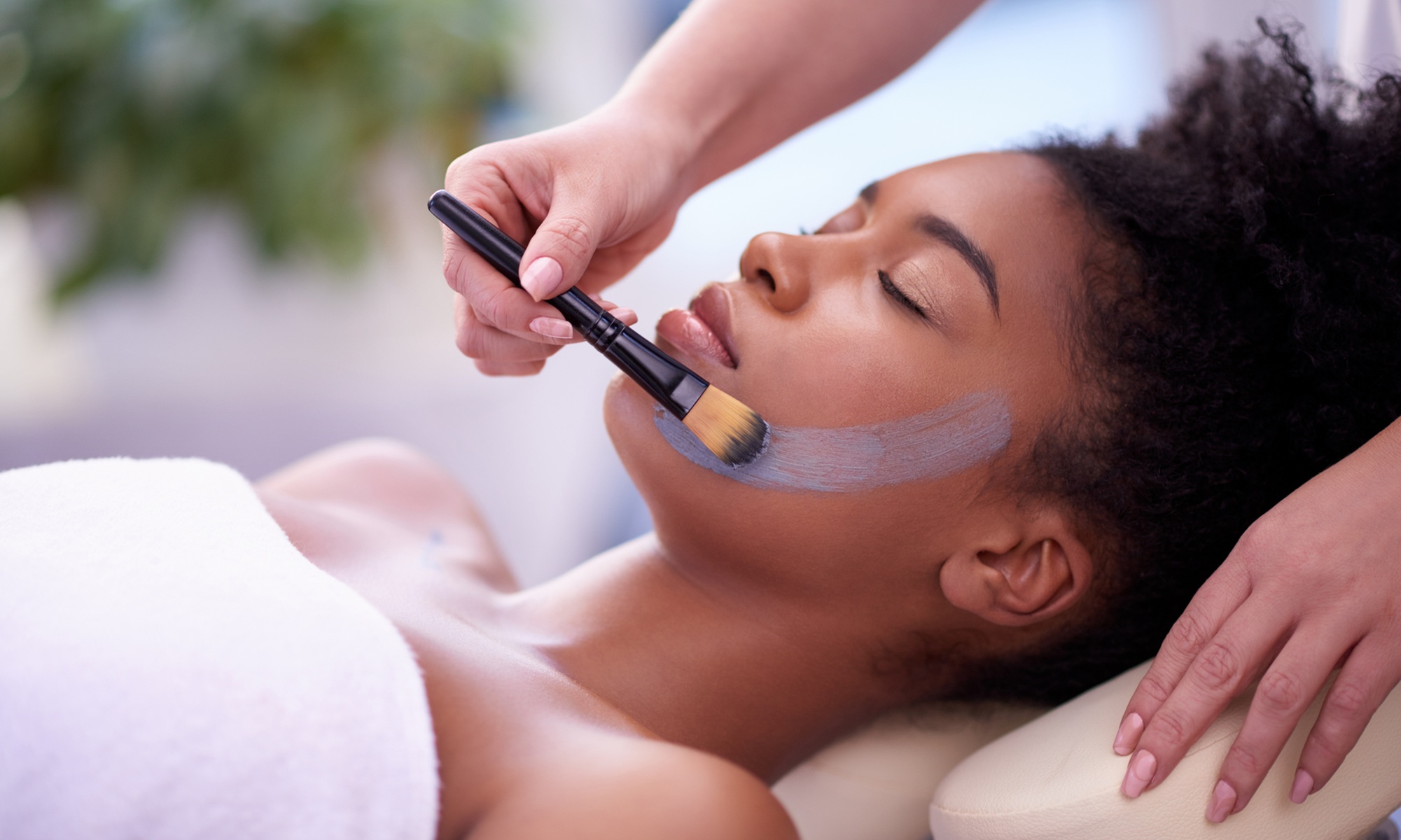 One 60Minute Chemical Peel, Microdermabrasion, Collagen or Acne Facial