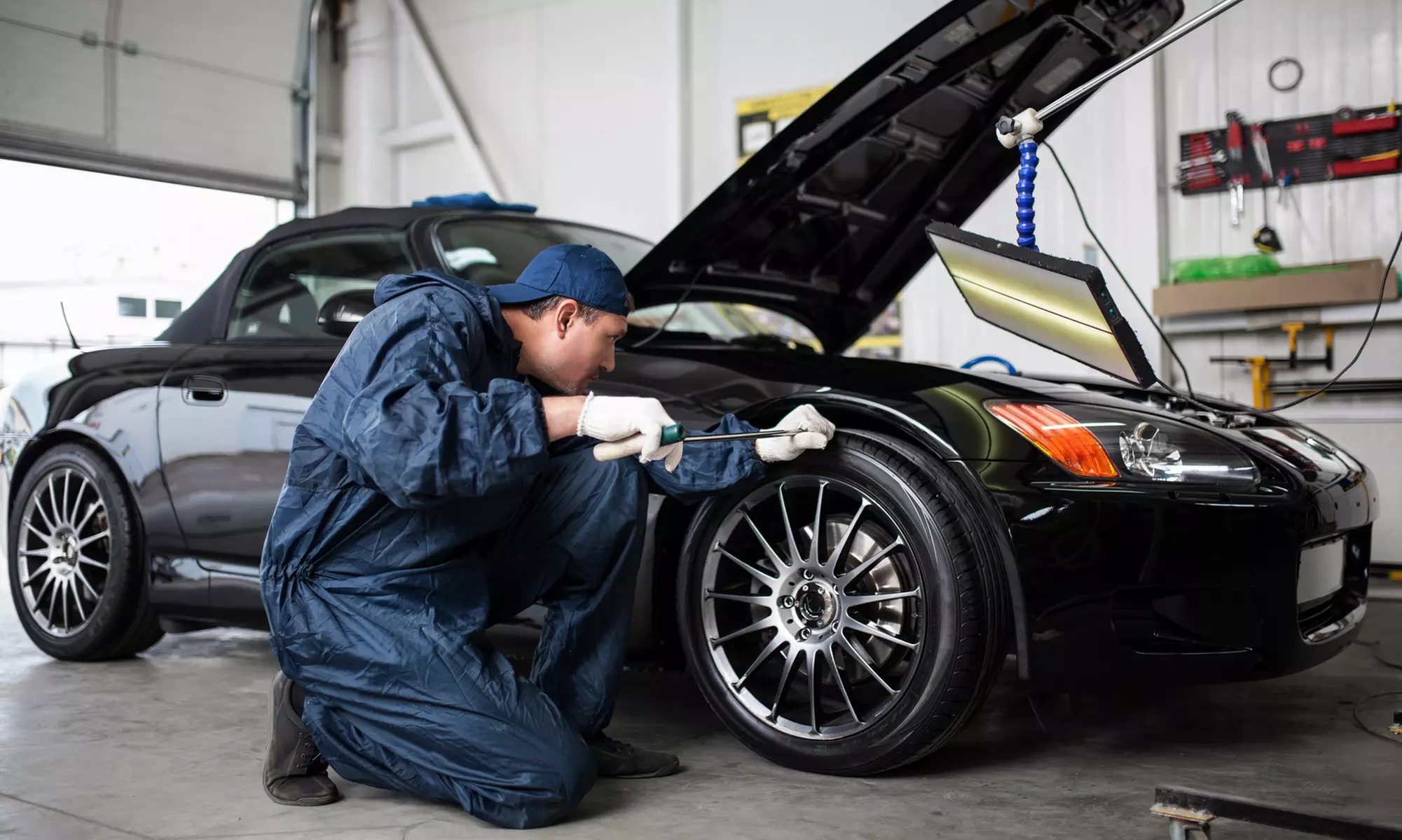 Dive Into the World of Vehicle Repair and Maintenance at Khan Education (Up to 52% Off) - Primary Image