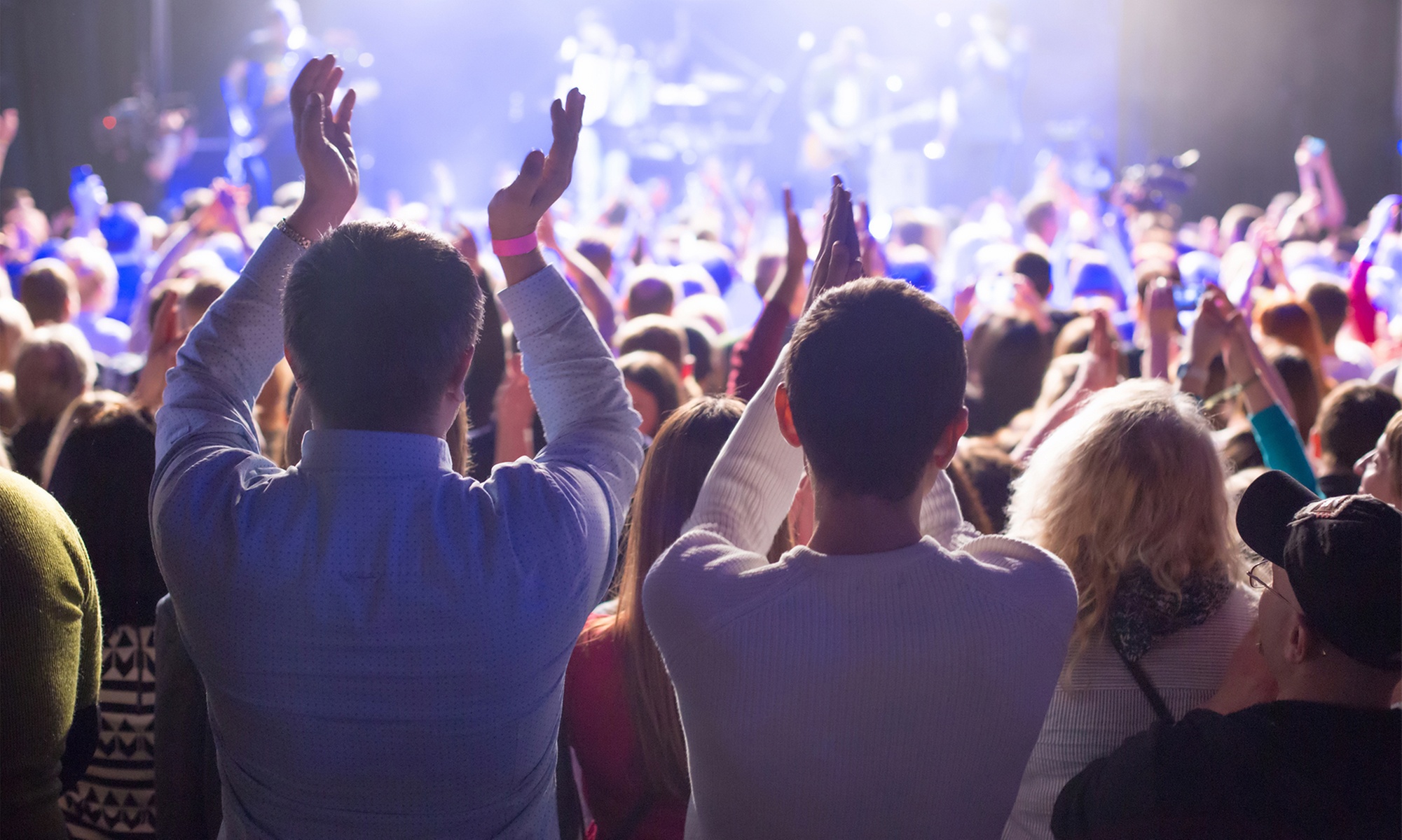 twoticktes: Wertgutschein oder 1 Monat Premium+ Mitgliedschaft