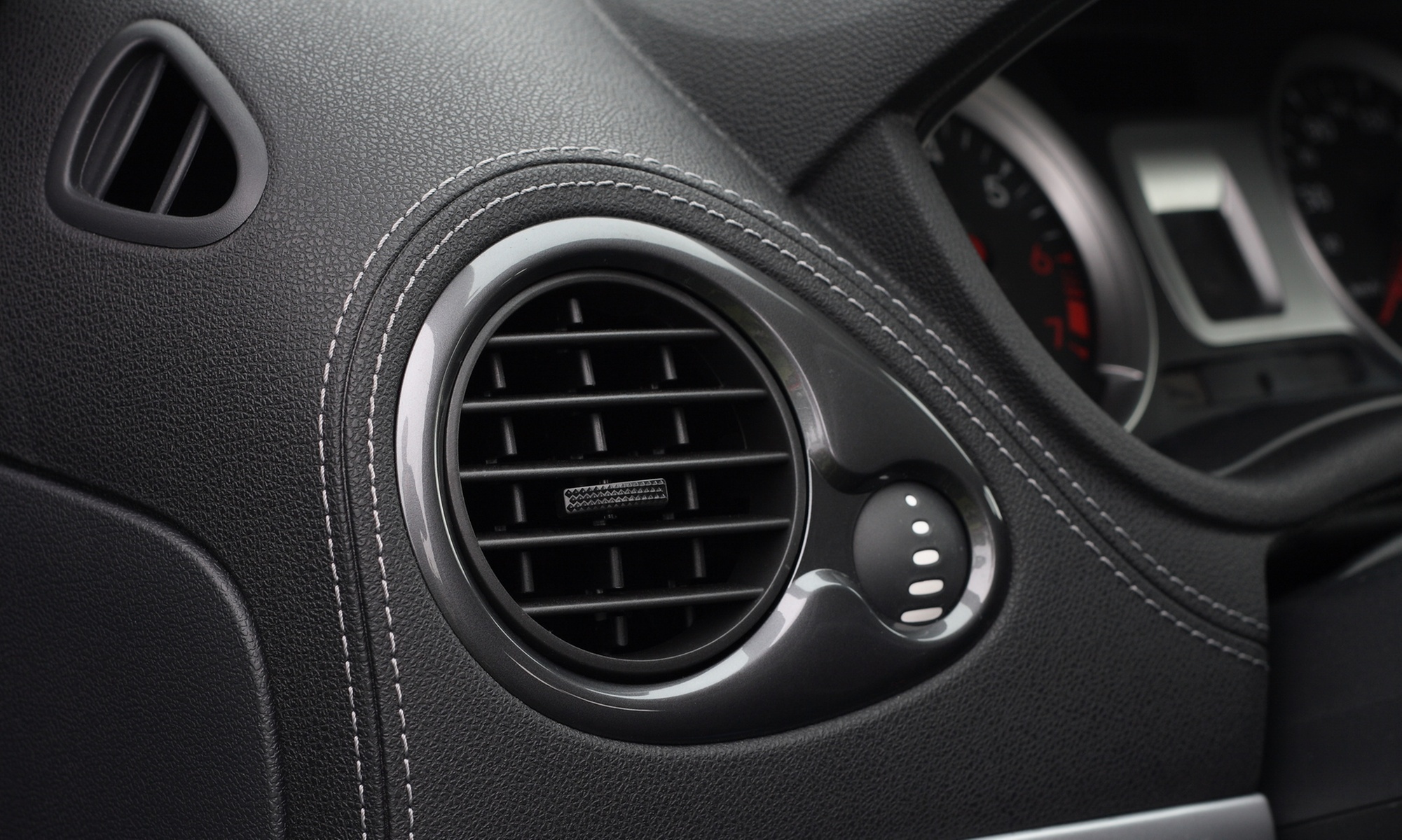 Ozonowanie klimatyzacji i więcej