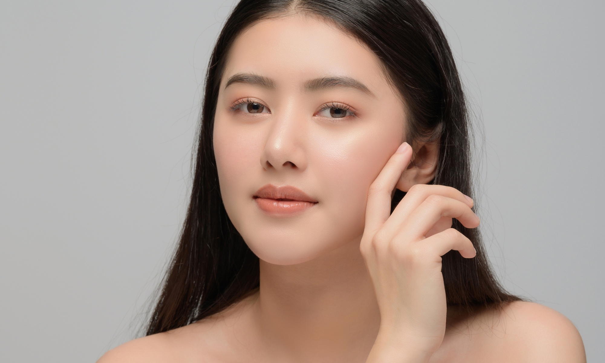 Up to 49% Off on Eyebrow Tinting at Pearly Chells LLC