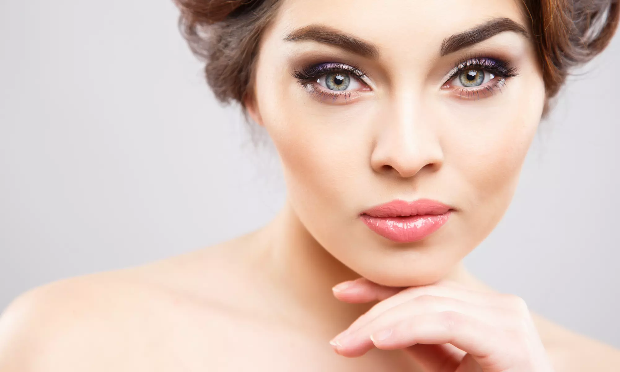 Hyaluron Pen for Lip Enhancement and Contouring or for Wrinkle Reduction at The Beauty Bar (Up to 54% Off) - Primary Image
