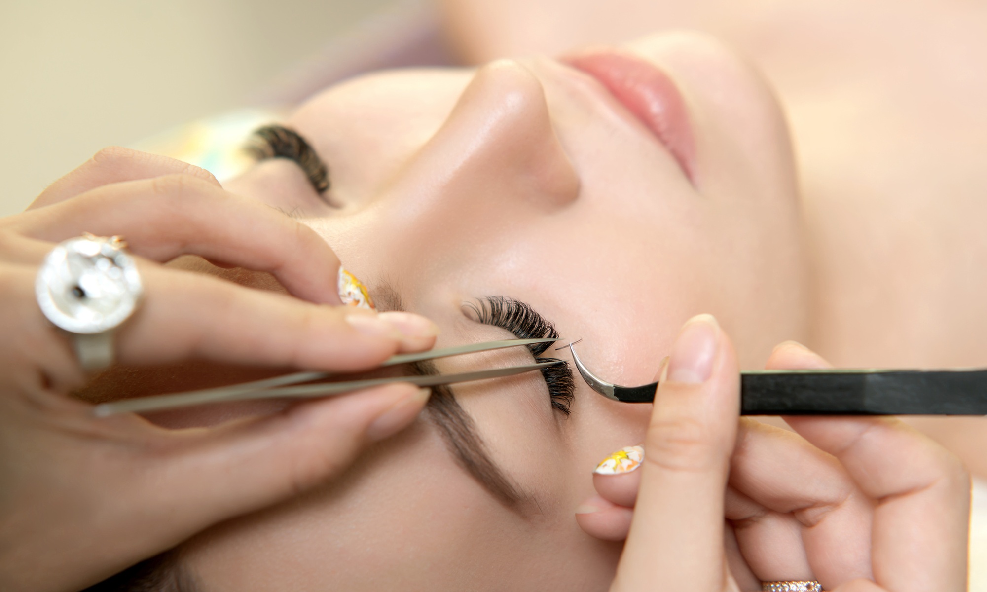 Explore various eyelash extensions for a stunning eye makeover